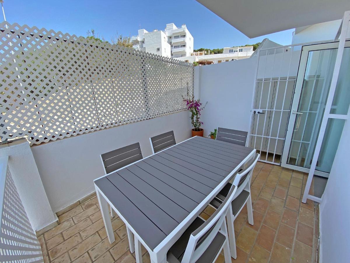 Santa Barbara A Front With Sea View And Garage In Conil *